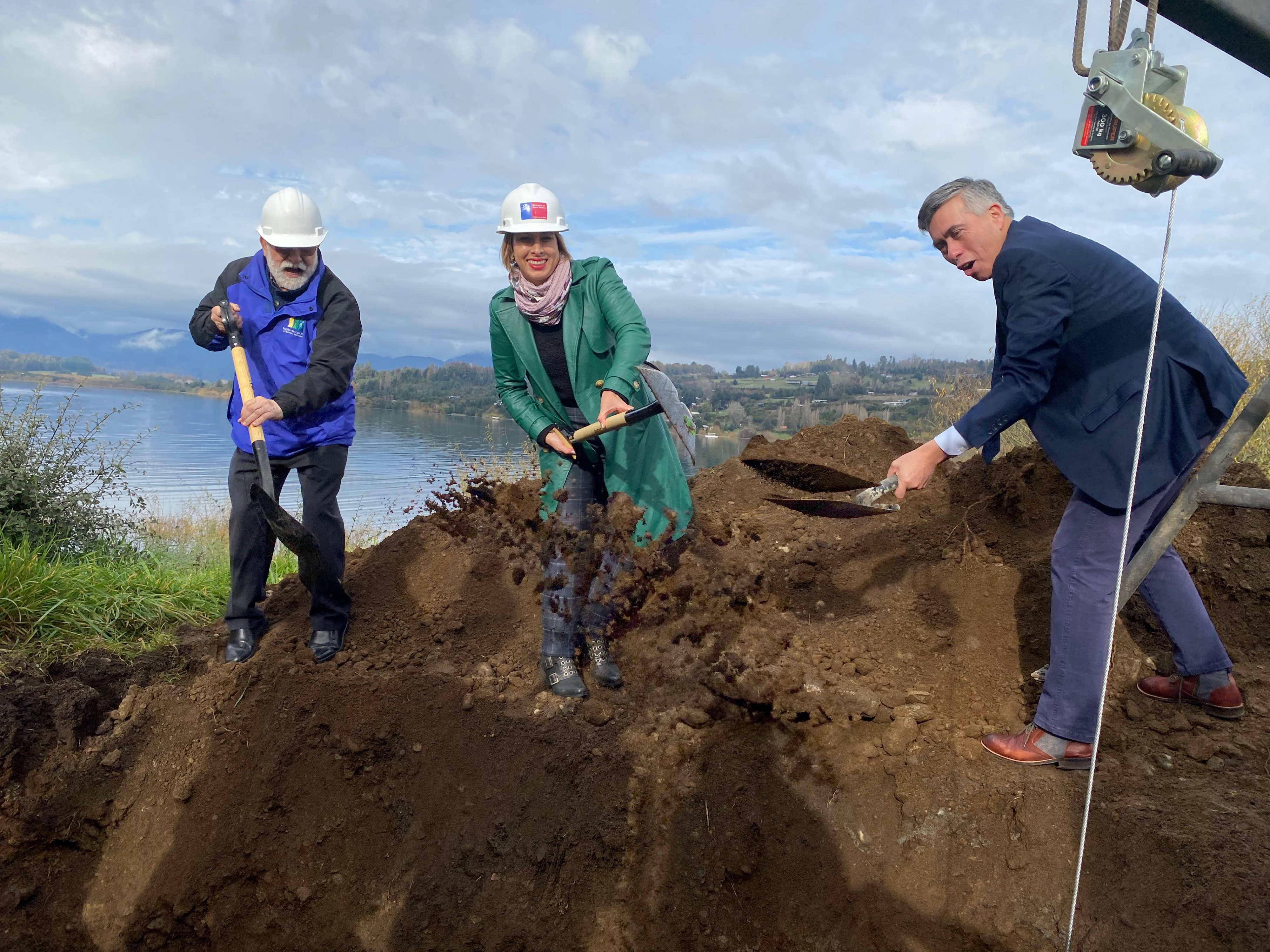 Dieron el vamos al segundo tramo de la costanera de Panguipulli