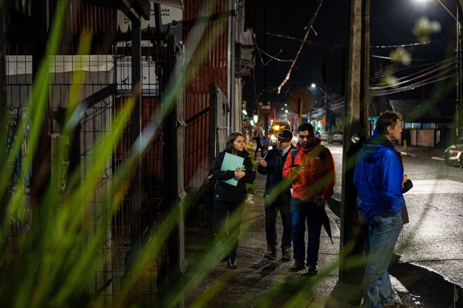 Aprueban adjudicación para instalar 11 postes inteligentes en el centro de Valdivia