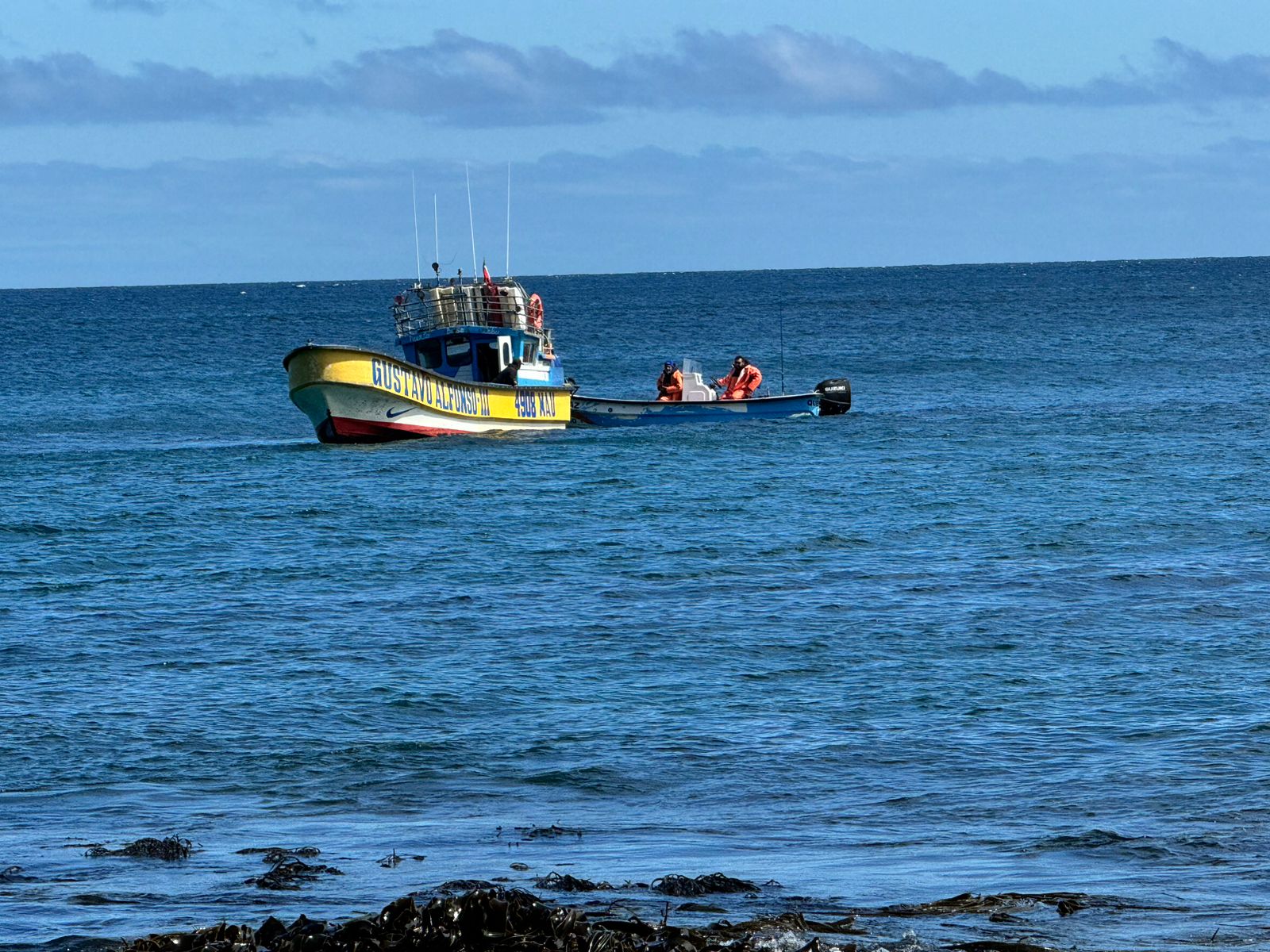 Pescadores desmienten que la Armada haya archivado la búsqueda de embarcación extraviada en Valdivia