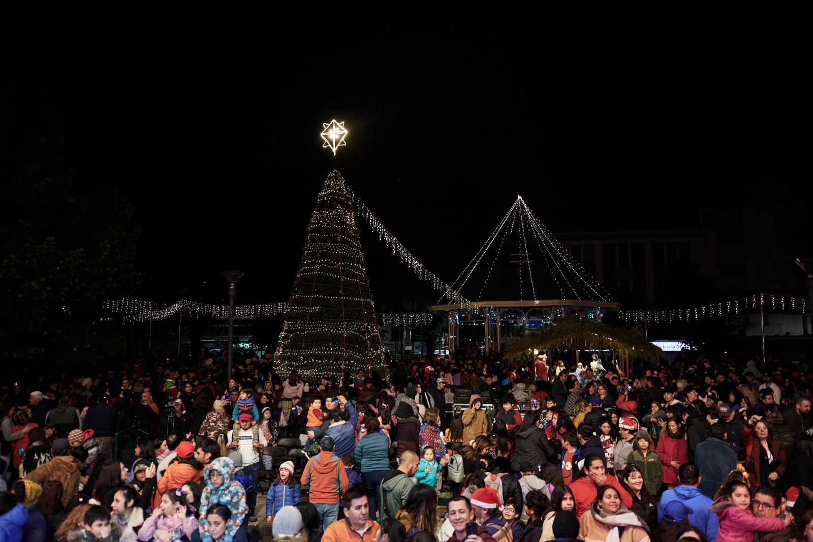 Organizan diversas actividades en diciembre para celebrar la Navidad en Valdivia