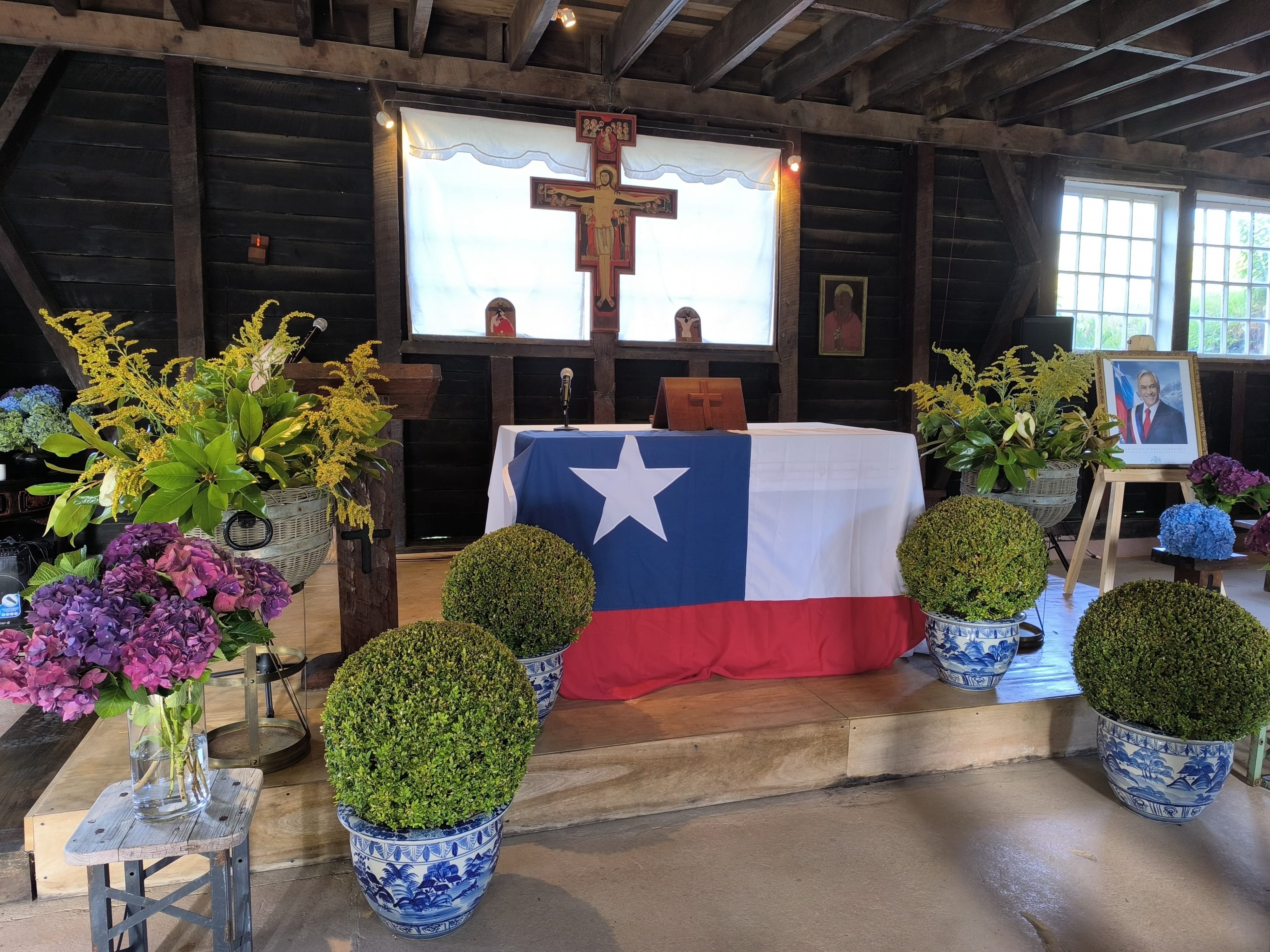 A un año de su muerte en Lago Ranco: Las voces que piden instalar una estatua del ex Presidente Piñera