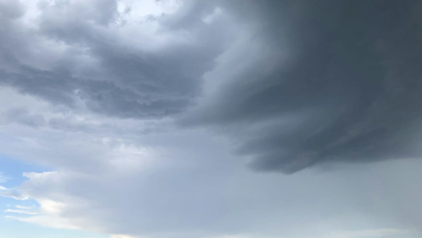 Alerta Amarilla en Los Ríos por probabilidad de tornados y trombas: Aún no hay reportes de eventos