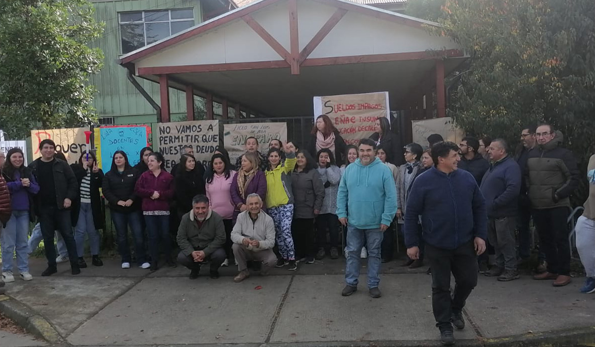 Liceo San Luis de Alba de Mariquina se moviliza y denuncia diversos incumplimientos del SLEP