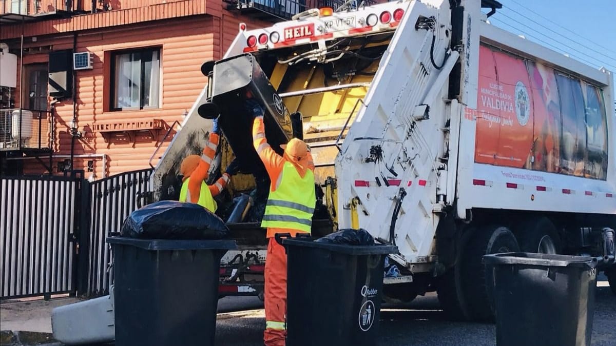 Valdivia tendrá nuevo servicio de recolección de basura: Inversión municipal será de $360 millones mensuales