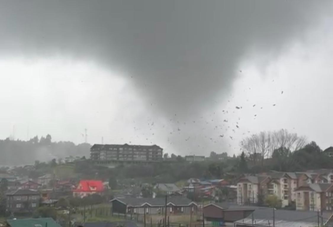 Emiten Alarma Meteorológica por probabilidad de tornados y trombas en Los Ríos