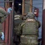 Allanamientos en poblaciones de Valdivia deja a ocho detenidos: Más de $42 millones en droga incautada