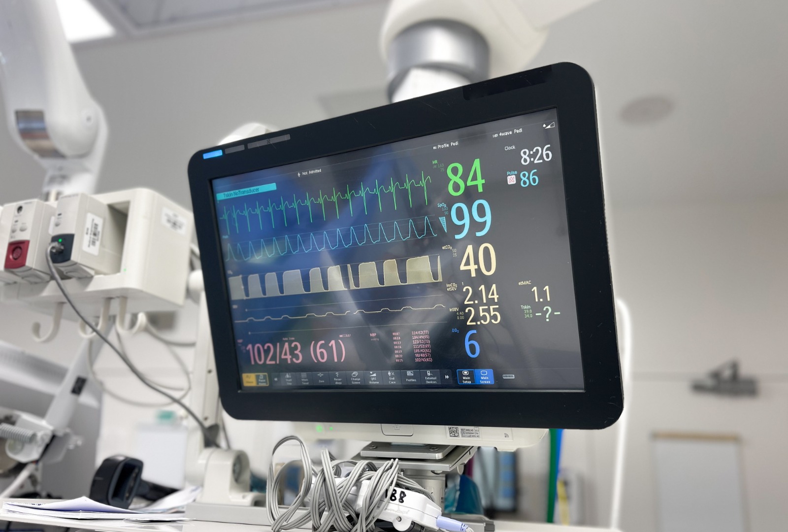 Hospitalizaciones por infecciones respiratorias graves suben 64,7% en última semana en Los Ríos