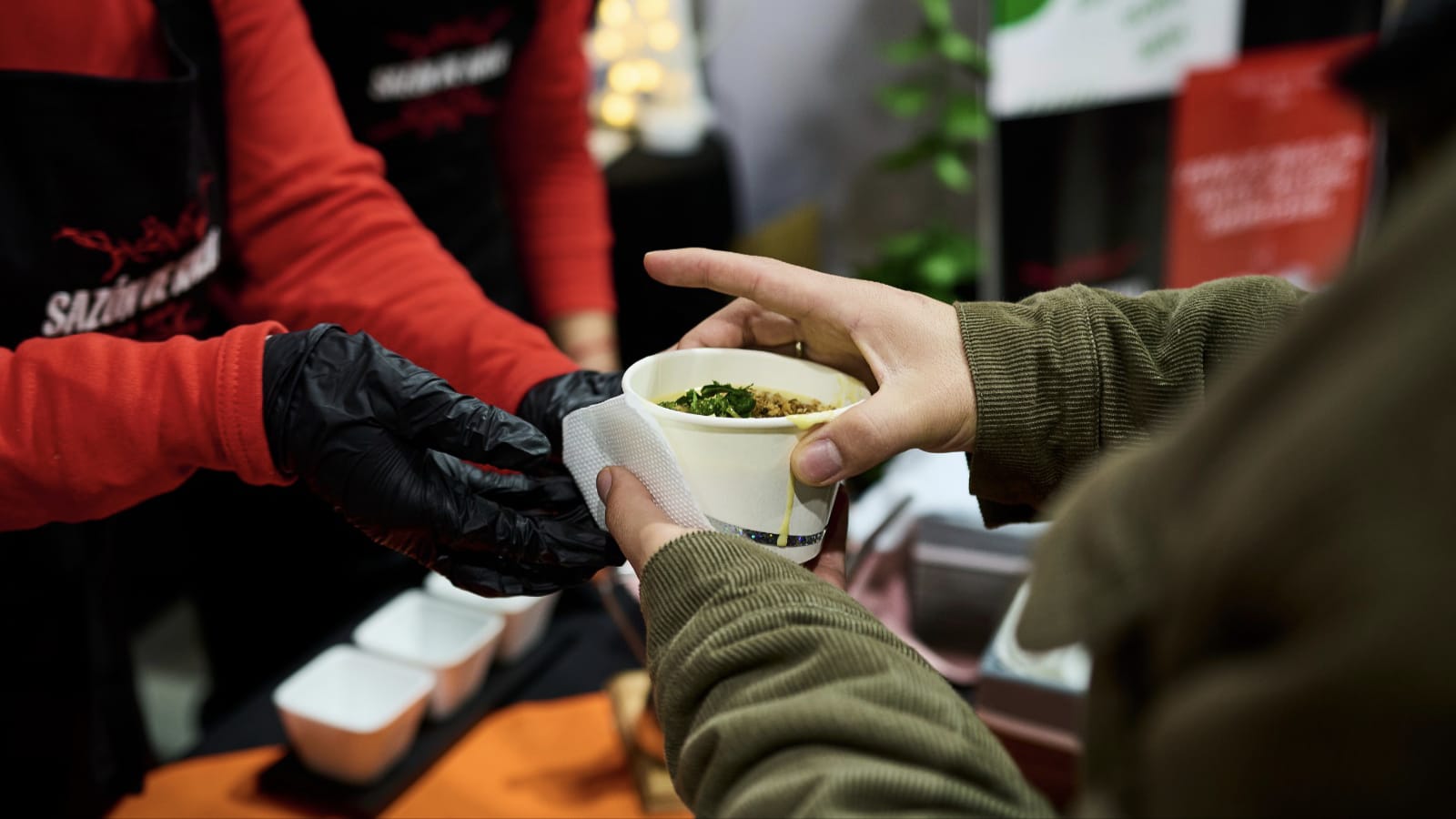 Casi 30 expositores, música y cocina en vivo: Fiesta de la Sopa comienza este fin de semana en Valdivia