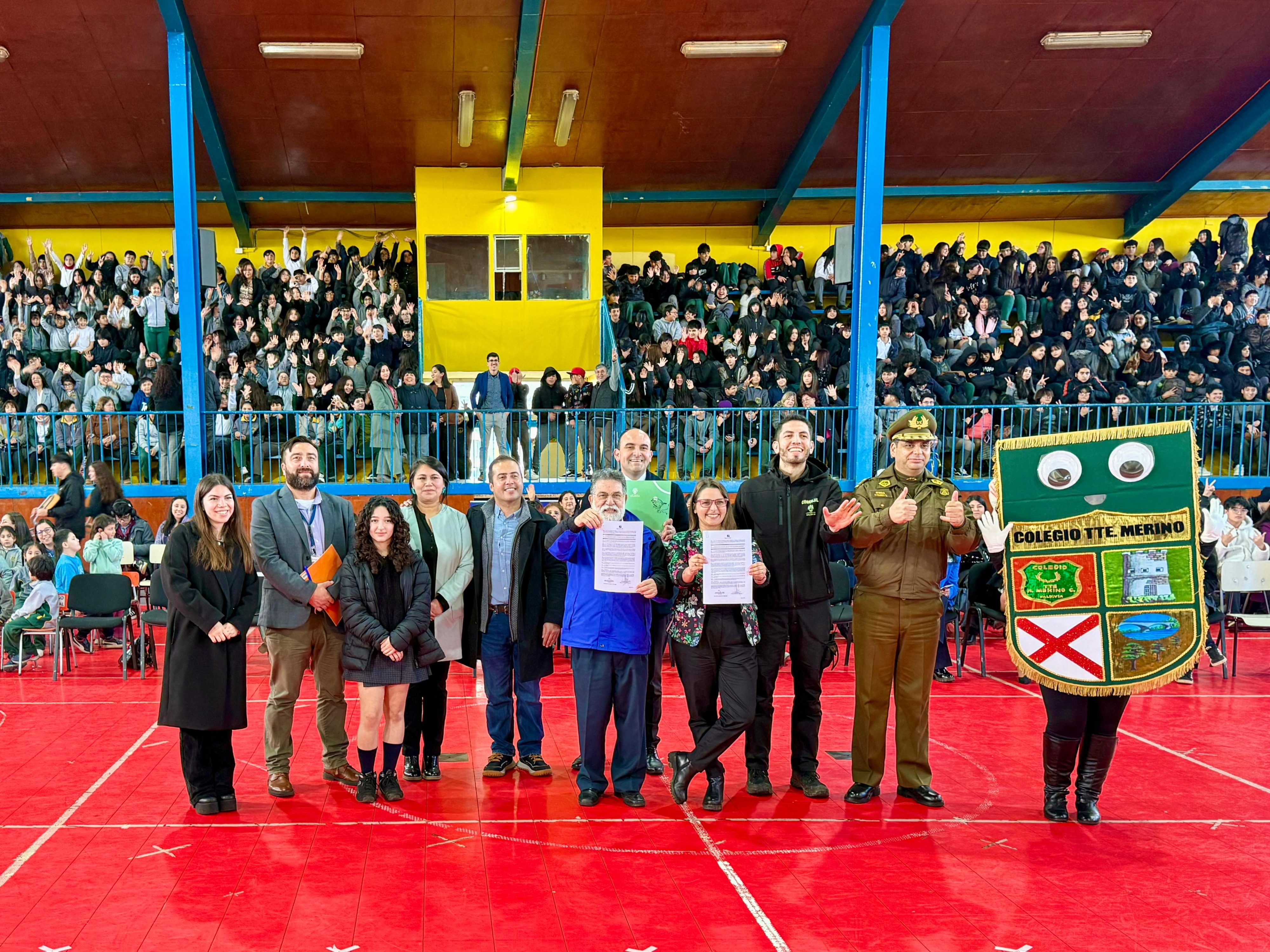 Colegio Teniente Merino de Valdivia recibirá millonaria inversión para su renovación