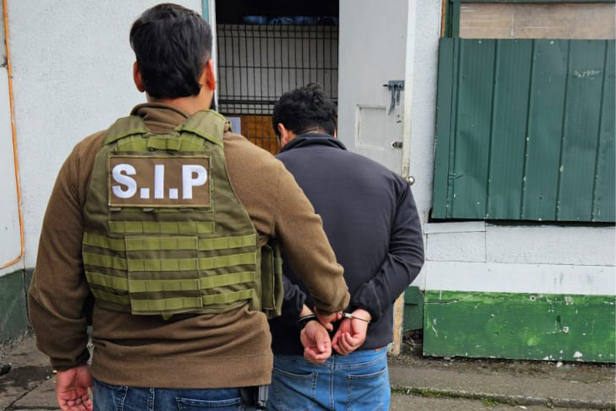 Carabineros detiene a sujeto por homicidio frustrado y receptación de vehículo en Valdivia