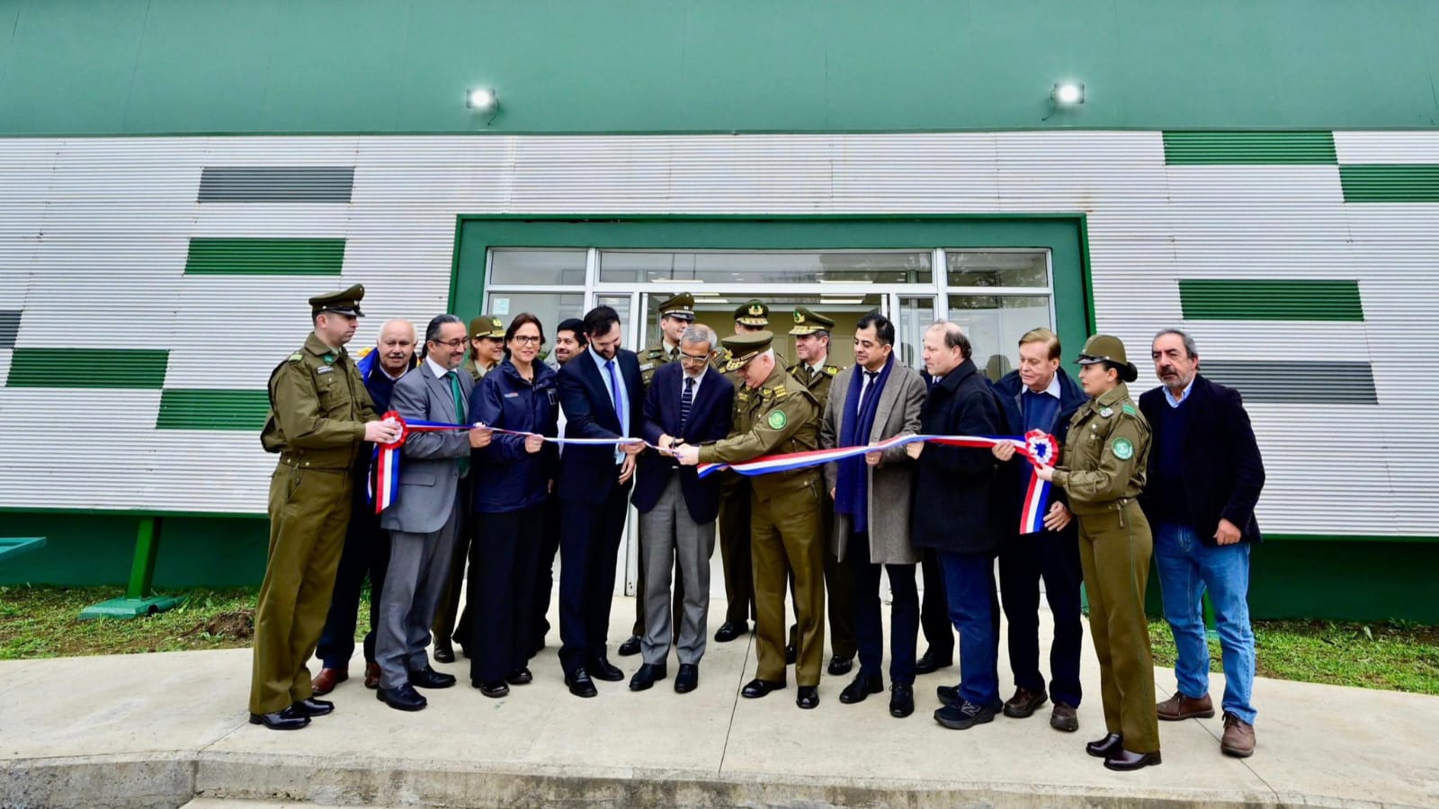 “No es solo un compromiso del Gobierno”: Ministro Cordero por inauguración de Tenencia en Máfil