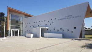 Seis funcionarios de la Municipalidad de Máfil destituidos por salir del país estando con licencias médicas