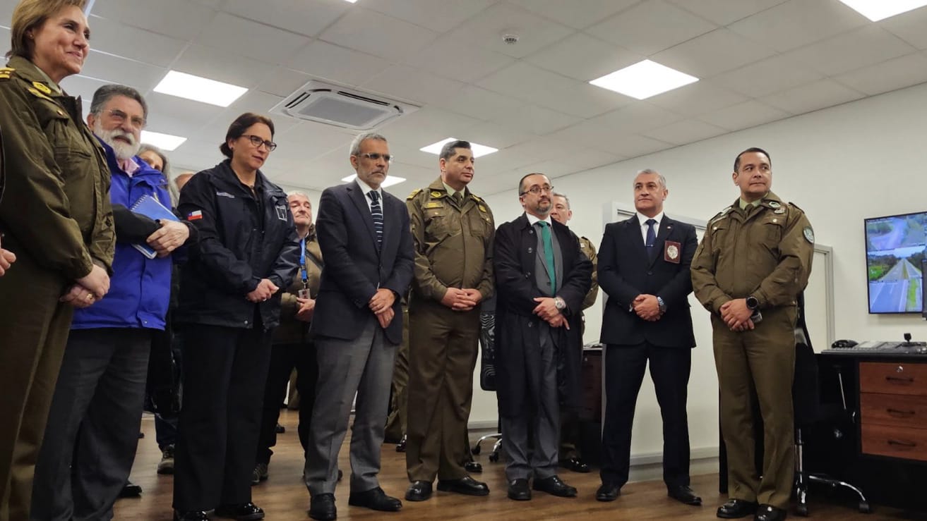 Inauguran sala de monitoreo en Valdivia que vigilará más de 140 kilómetros de la Ruta 5 Sur