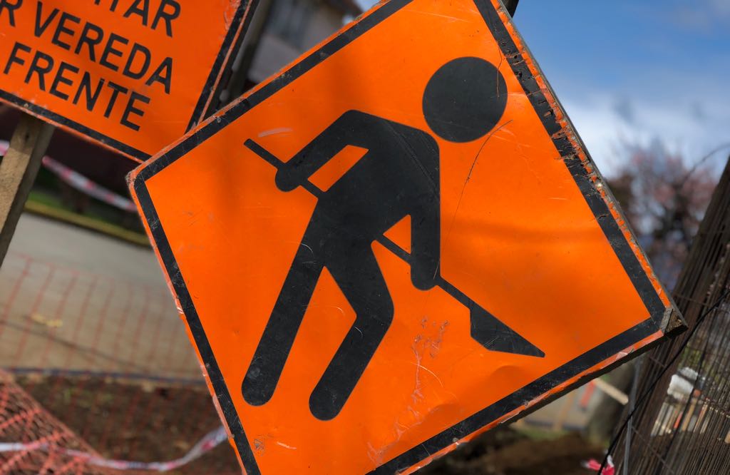 Tránsito parcial y desvíos: Las restricciones que se aplicarán por trabajos en avenida España de Valdivia