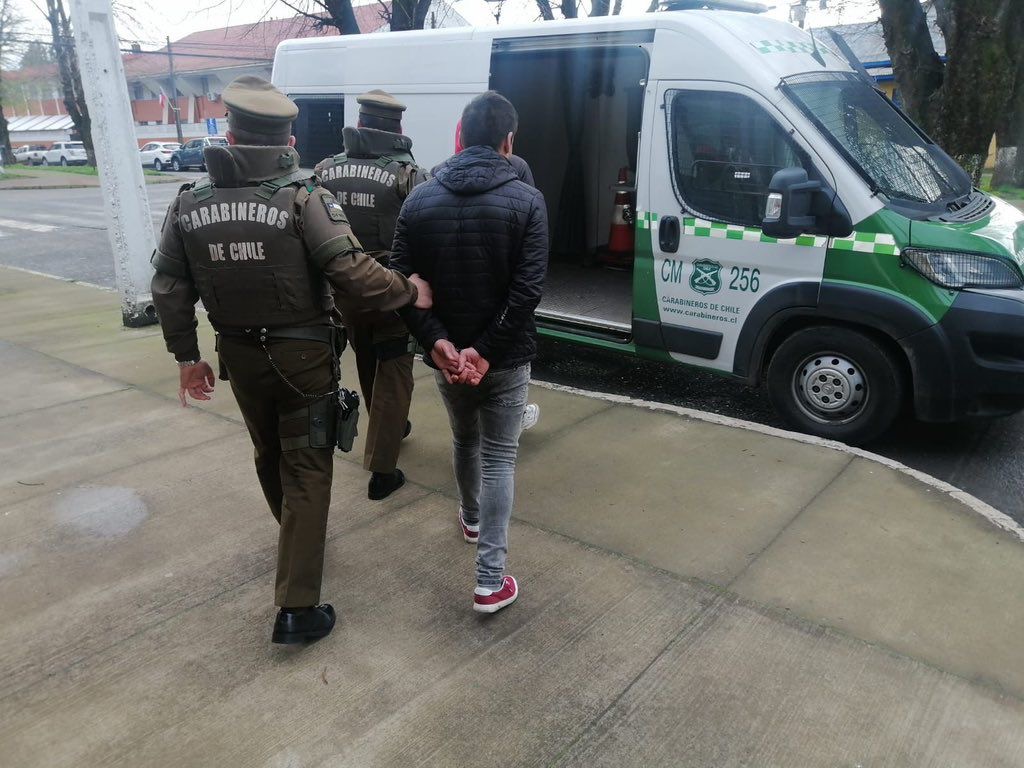 Prisión preventiva para adulto que robó con violencia en Río Bueno junto a dos menores