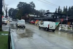Reabren avenida Los Robles en Valdivia y municipio insiste en la urgencia de un nuevo puente