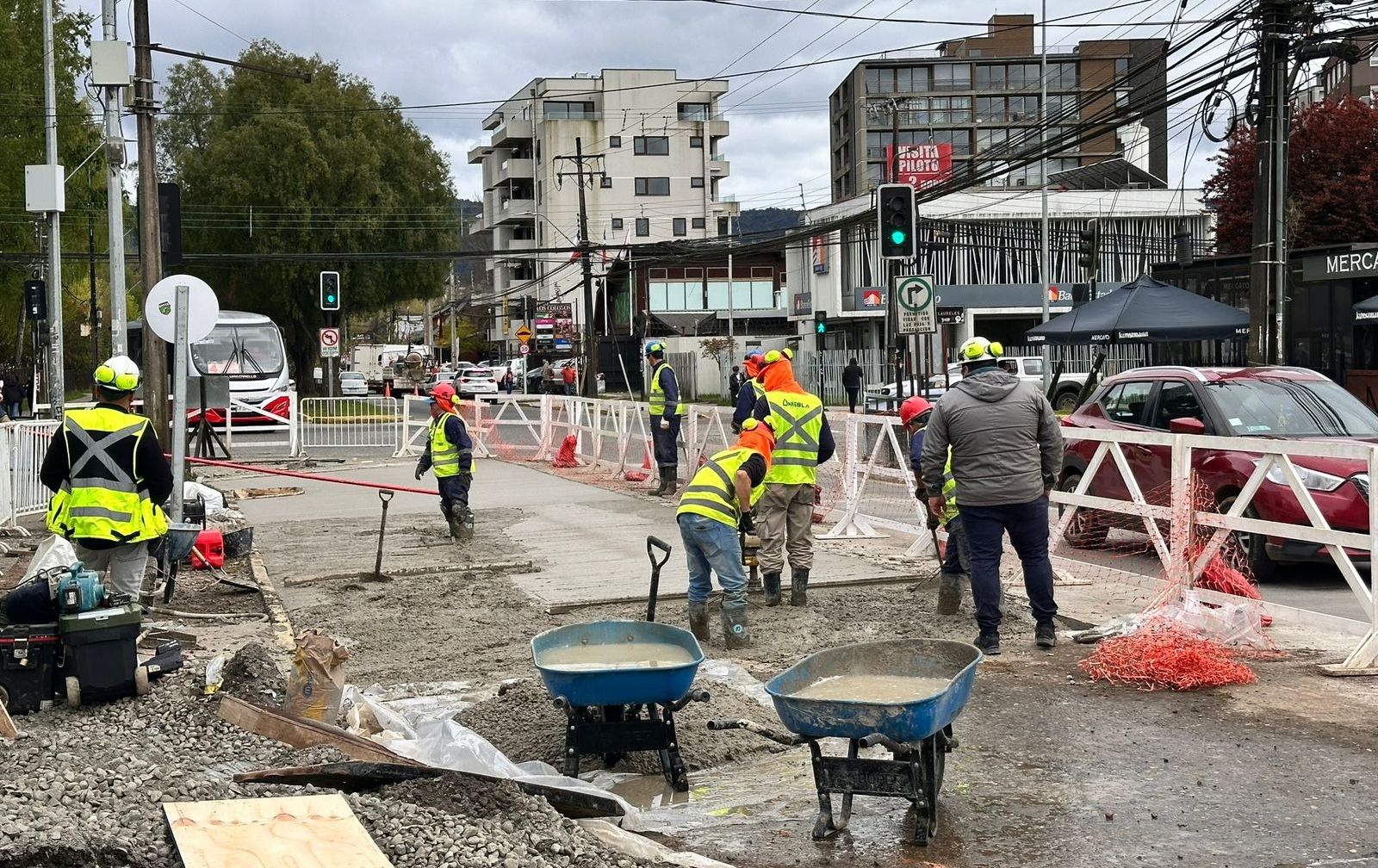 Cinco puntos críticos de calles y veredas en mal estado ya han sido reparados en Valdivia
