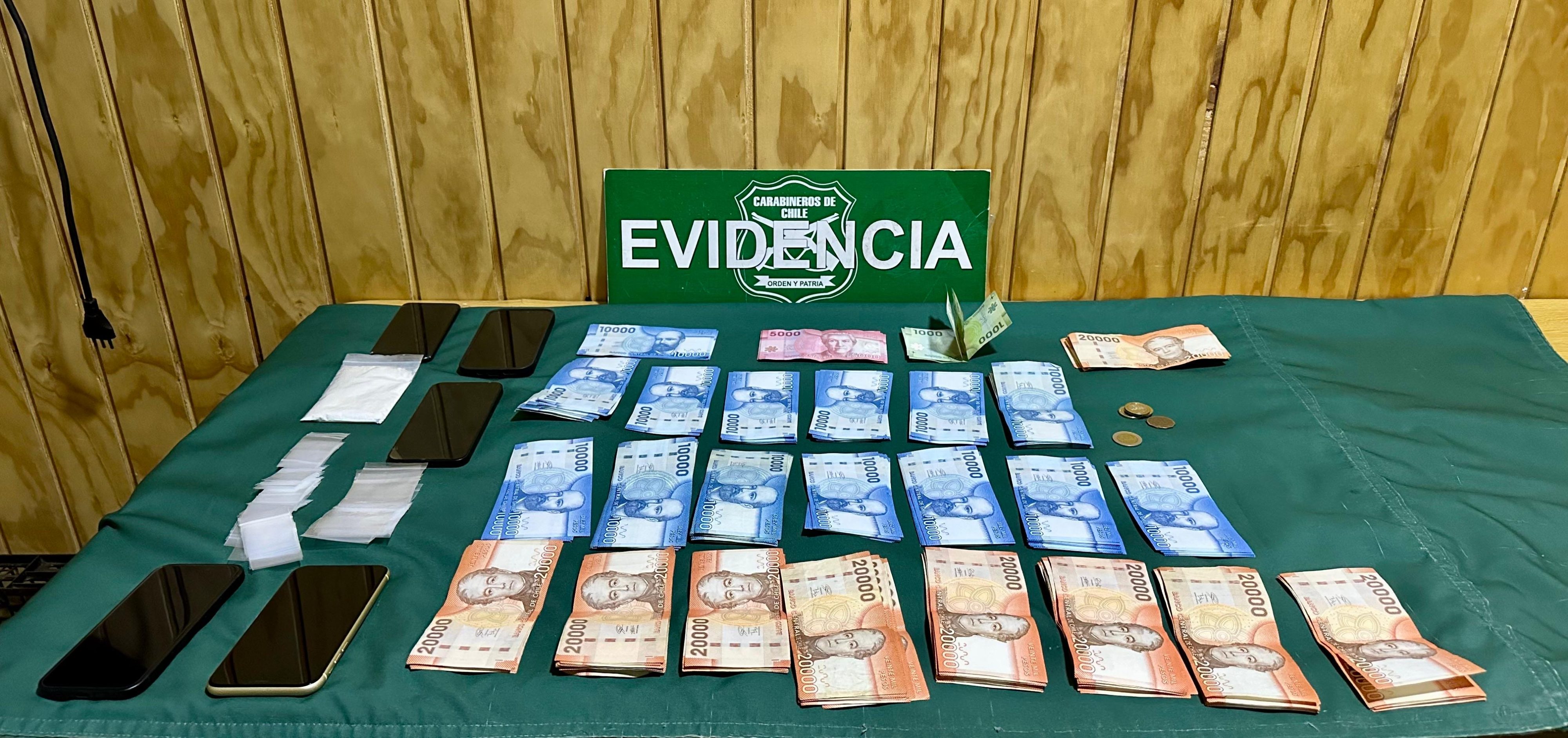 Cuatro detenidos con ketamina y más de $4 millones en operativo nocturno en Reumén