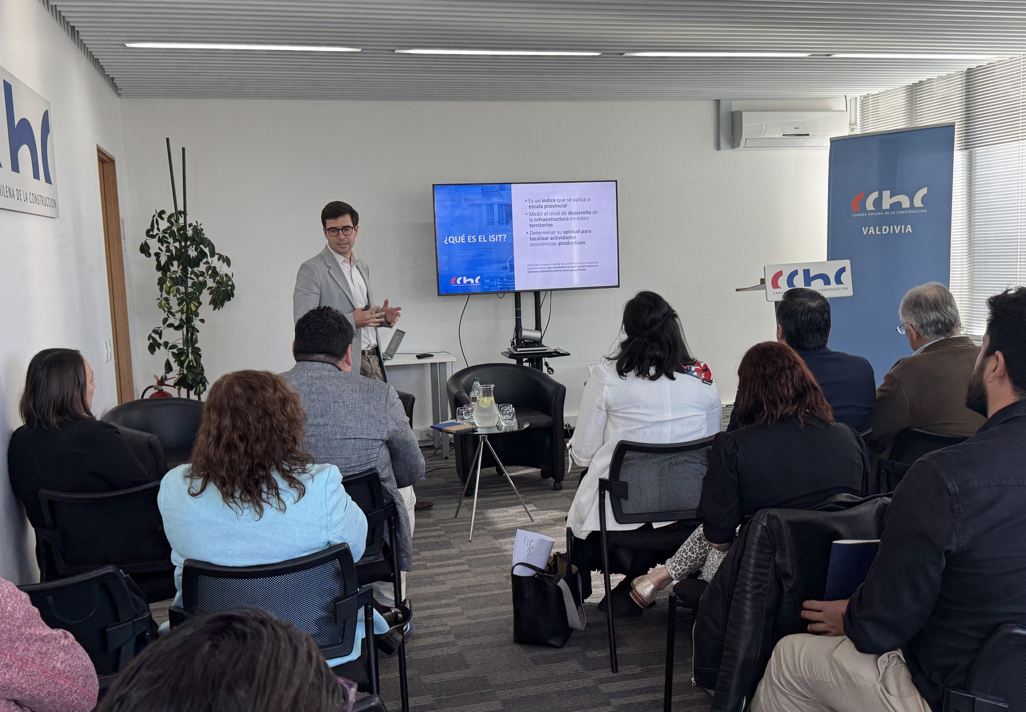 Cobertura sanitaria y vialidad: Los desafíos de Los Ríos para el desarrollo productivo