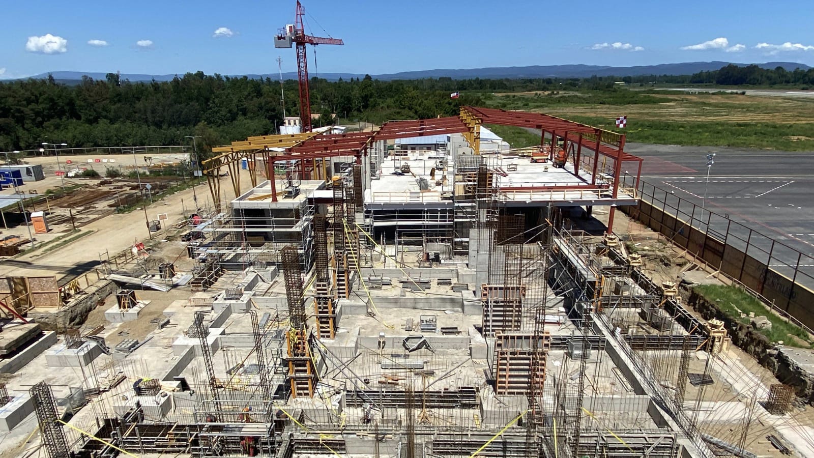 Obras de ampliación del Aeródromo Pichoy alcanzan un 20%: Estaría operativo a fines de 2026