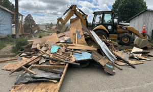 Demuelen cinco puntos usados para venta de droga en Valdivia tras operativo municipal