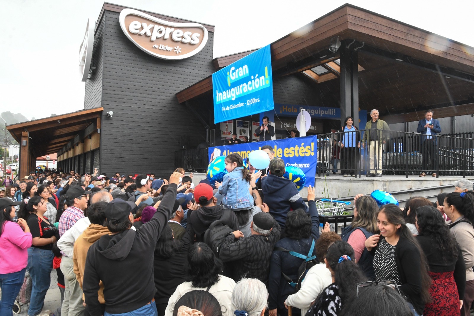 Walmart Chile abre su primer Express de Lider en Panguipulli y crea 75 nuevos empleos locales