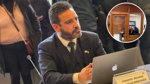 Chocó ebrio y huyó del lugar: Suspenden licencia a Consejero Regional de Los Ríos Mario Schmeisser