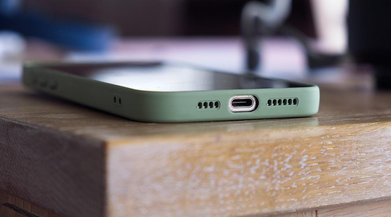 Cuento del tío en Valdivia: Presa quedó mujer que usó falsa deuda del SII para concretar estafa