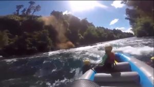 Investigan posibles delitos ambientales tras derrumbe en ribera del río Bueno