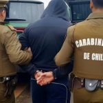 Detienen a joven de 19 años por porte ilegal de arma de fuego durante patrullaje nocturno en Valdivia