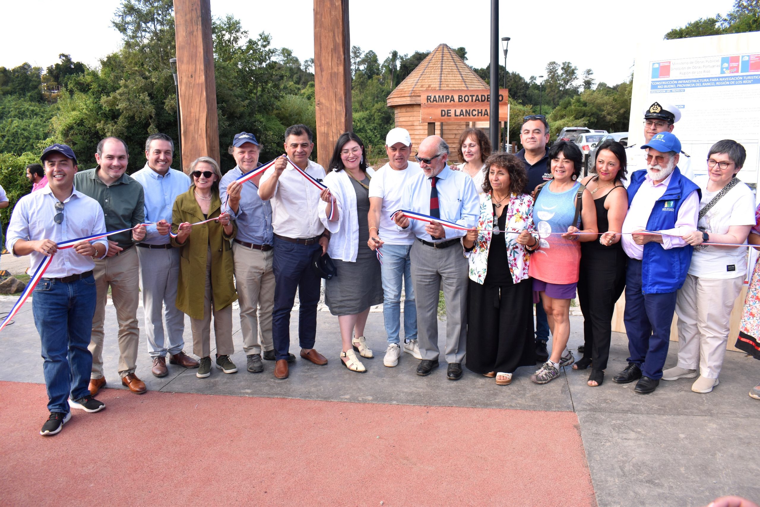 Nueva cara del borde fluvial busca potenciar la Costanera de Río Bueno con un kilómetro de mejoras
