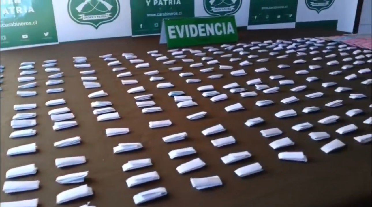 Operativo antidrogas deja cuatro detenidos y desbarata punto de venta en Valdivia