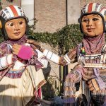 Teatro a Mil vuelve a Valdivia y despierta al gigante Wara Wara con pasacalle en la Costanera