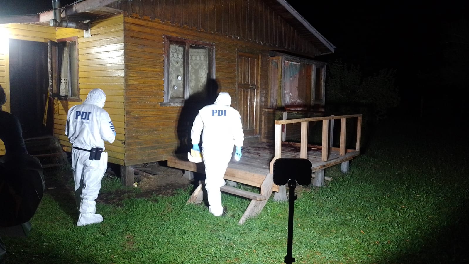 Adulto mayor fue atado y asesinado con machete en Lago Ranco: Presunto autor era buscado por la justicia