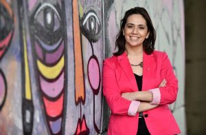 Vicky Carrasco renuncia al Concejo Municipal de Valdivia y prepara su llegada a la Delegación Regional