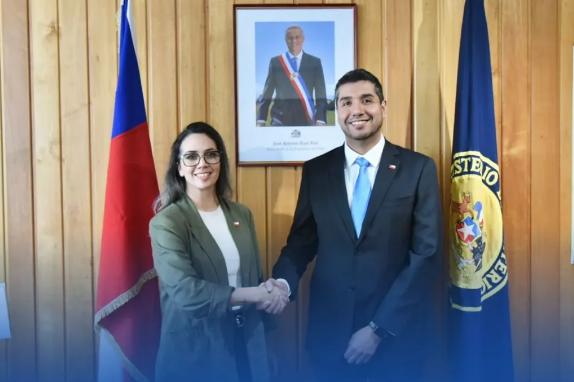 Los Ríos suma nuevos seremis: Salud y Vivienda se integran al gabinete regional