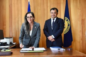 Vicky Carrasco asume como Delegada Presidencial de Los Ríos 