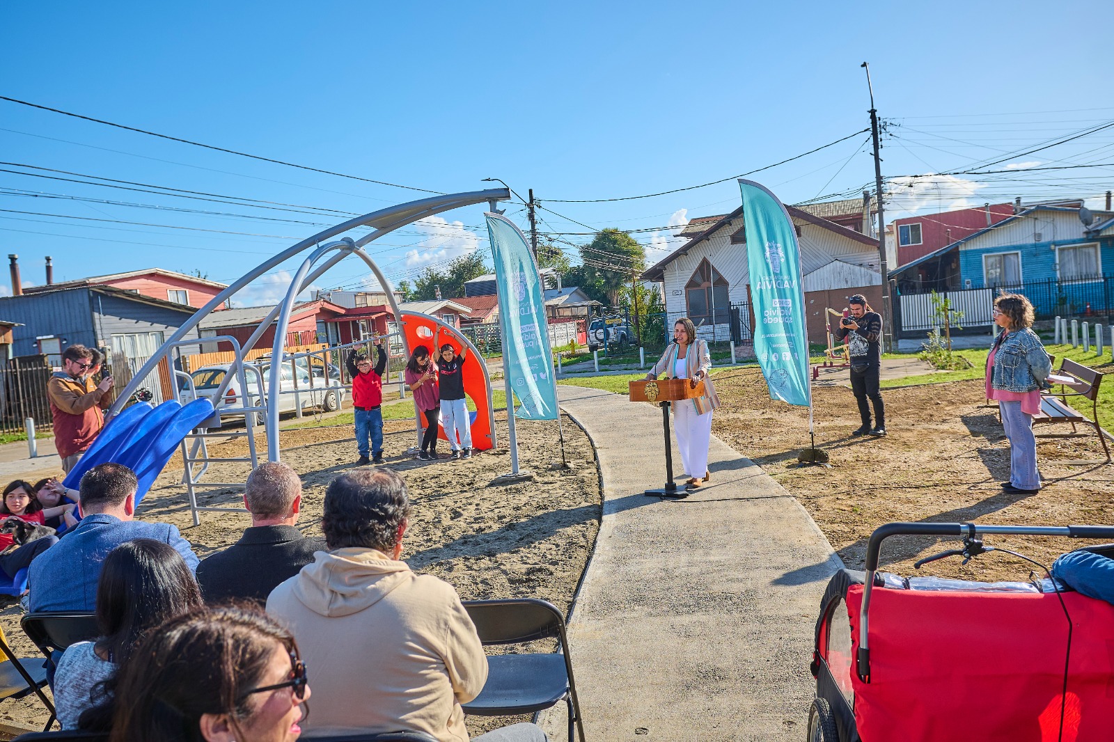 De basural a plaza: Transforman foco de inseguridad en área verde en barrio Autoconstrucción de Valdivia