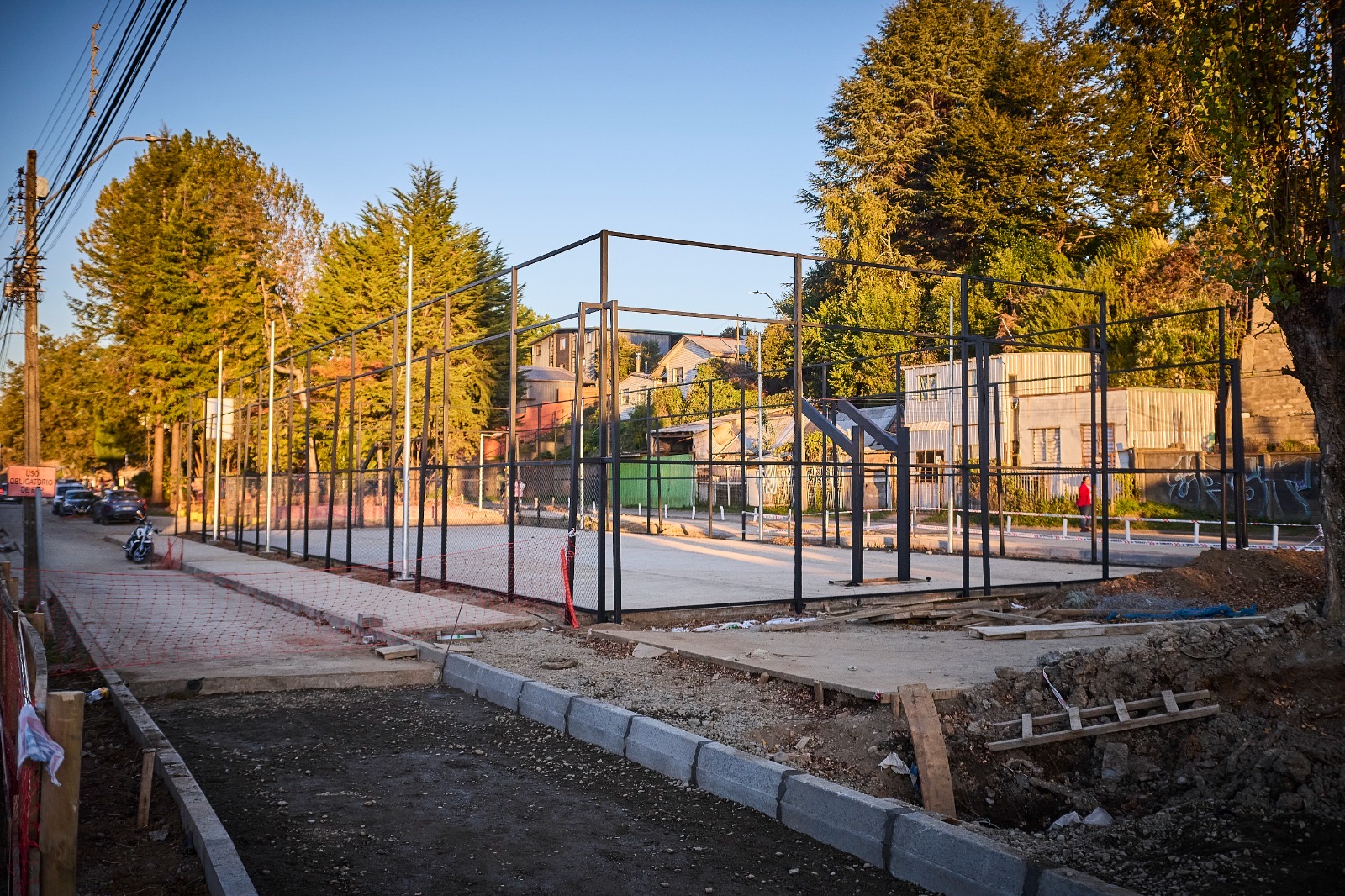 Valdivia: Plaza Toribio Medina alcanza 70% de avance y proyecta su etapa final en Barrios Bajos