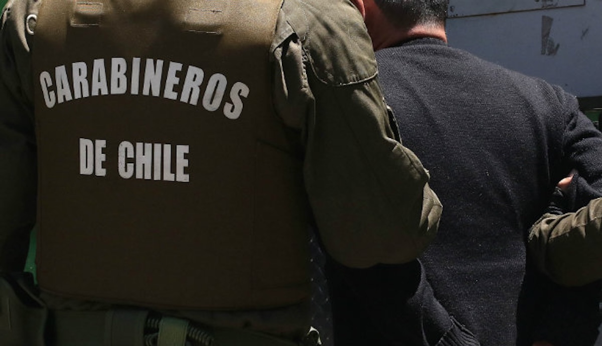 Hombre fue detenido tras intentar matar a su exconviviente en Mariquina: La mujer está grave