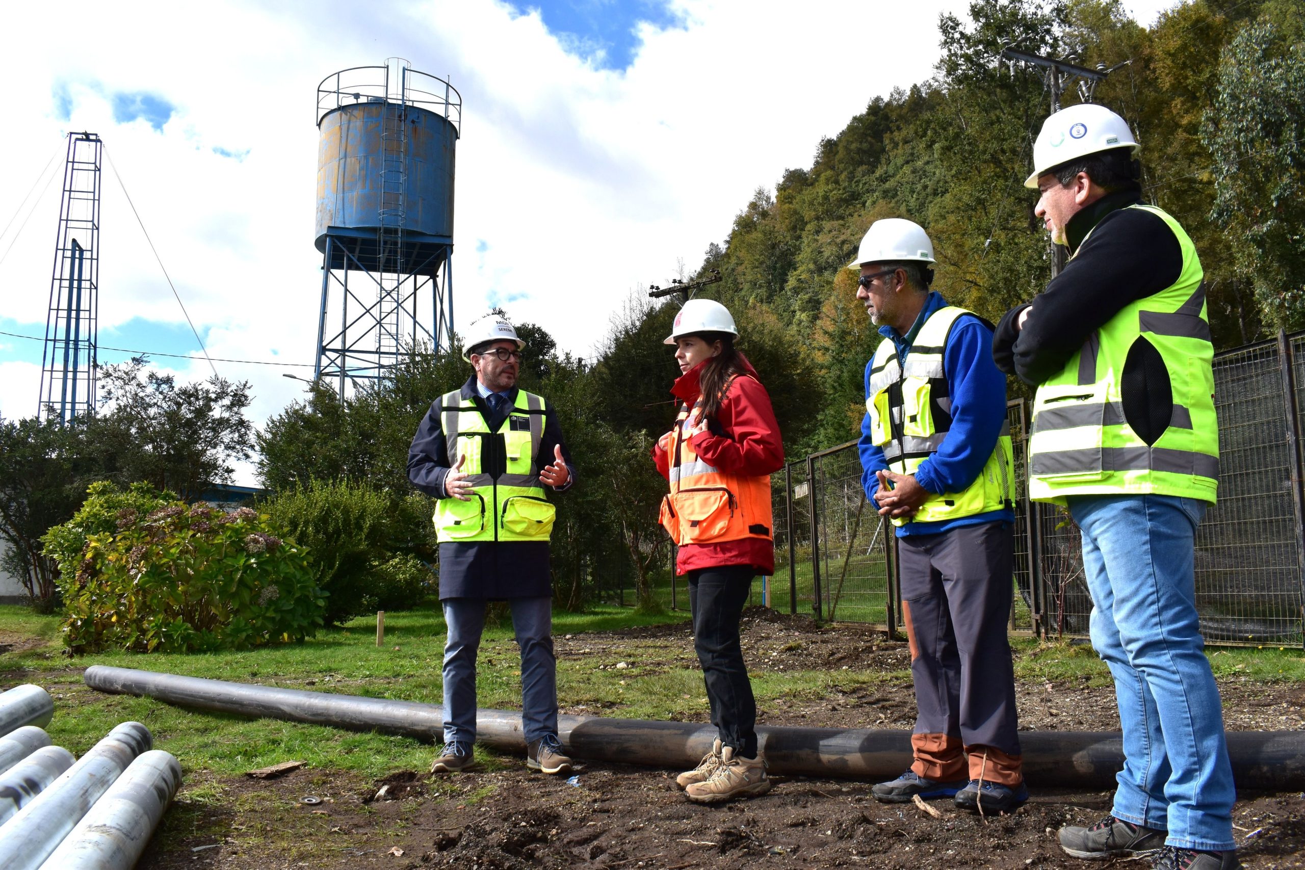 ejecuta obras de mejoramiento y ampliación de agua potable rural en Choshuenco