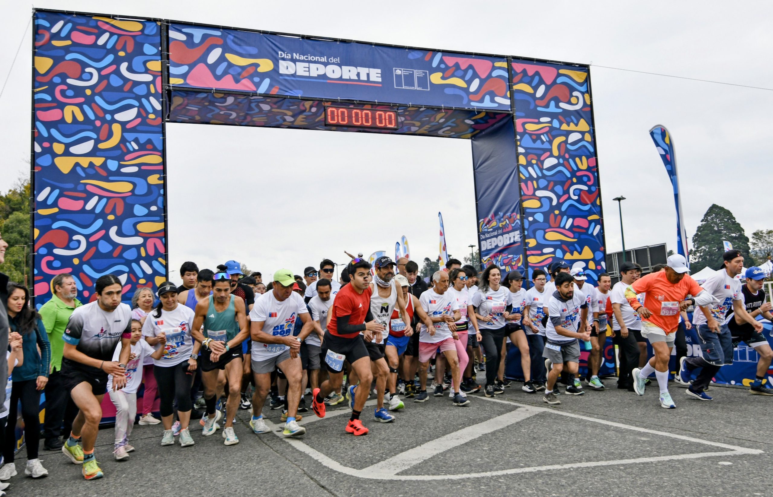 Más de 3.500 personas corrieron en Valdivia por el Día Nacional del Deporte
