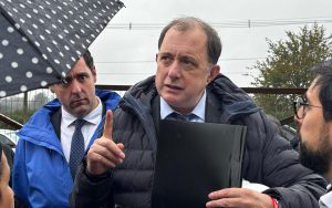 Poduje por retrasos de puente Cochrane: “Encontrarán a Indiana Jones para complementarme el estudio”