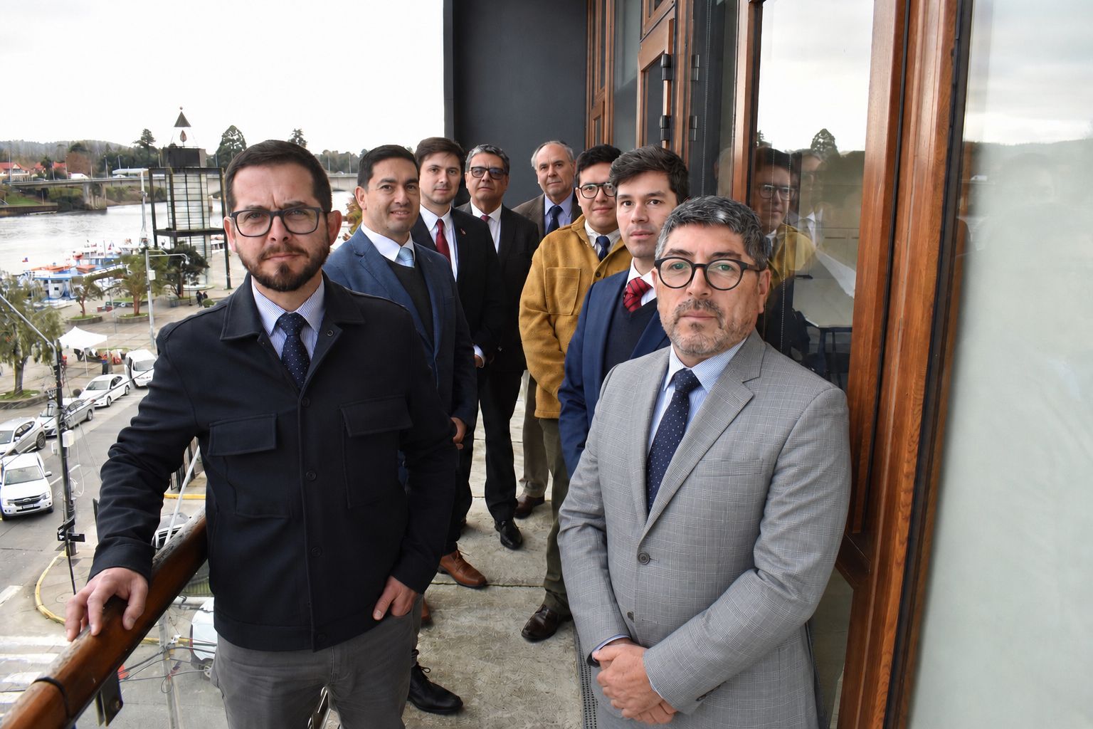 MOP Los Ríos completa nombramiento de siete directores regionales