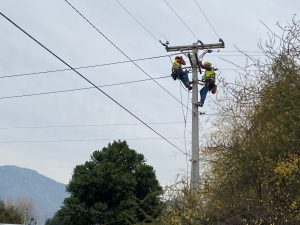 Proyecto de electrificación rural para tres sectores de La Unión avanza y beneficiará a más de 100 familias