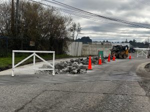 Confirman 50% de avance en renovación de pavimentos en acceso a Collico