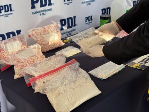 Tres detenidos por vender droga a través de grupos de WhatsApp en Valdivia