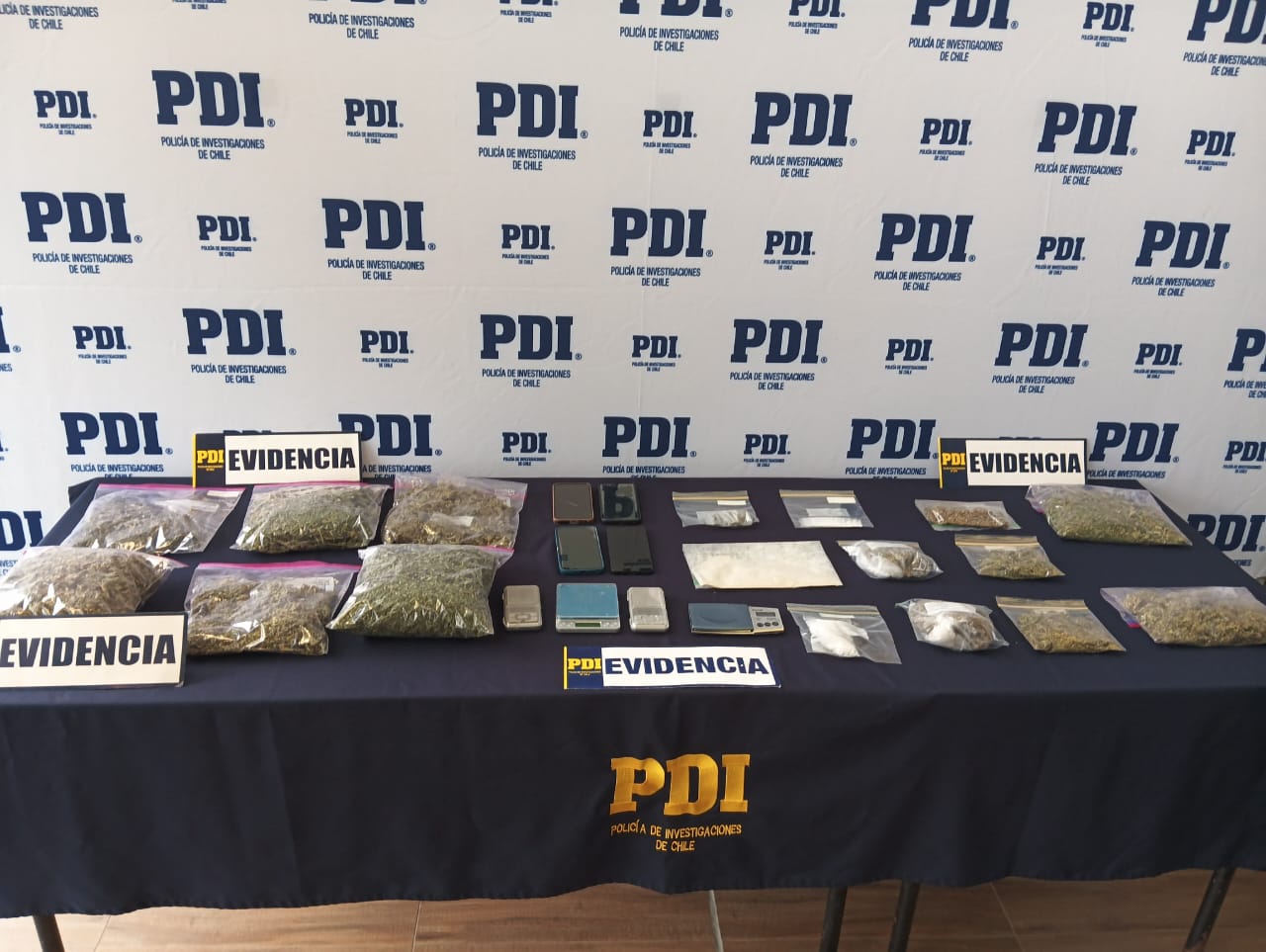 Desbaratan puntos de microtráfico en Río Bueno: Cuatro detenidos y más de $5 millones en droga incautada