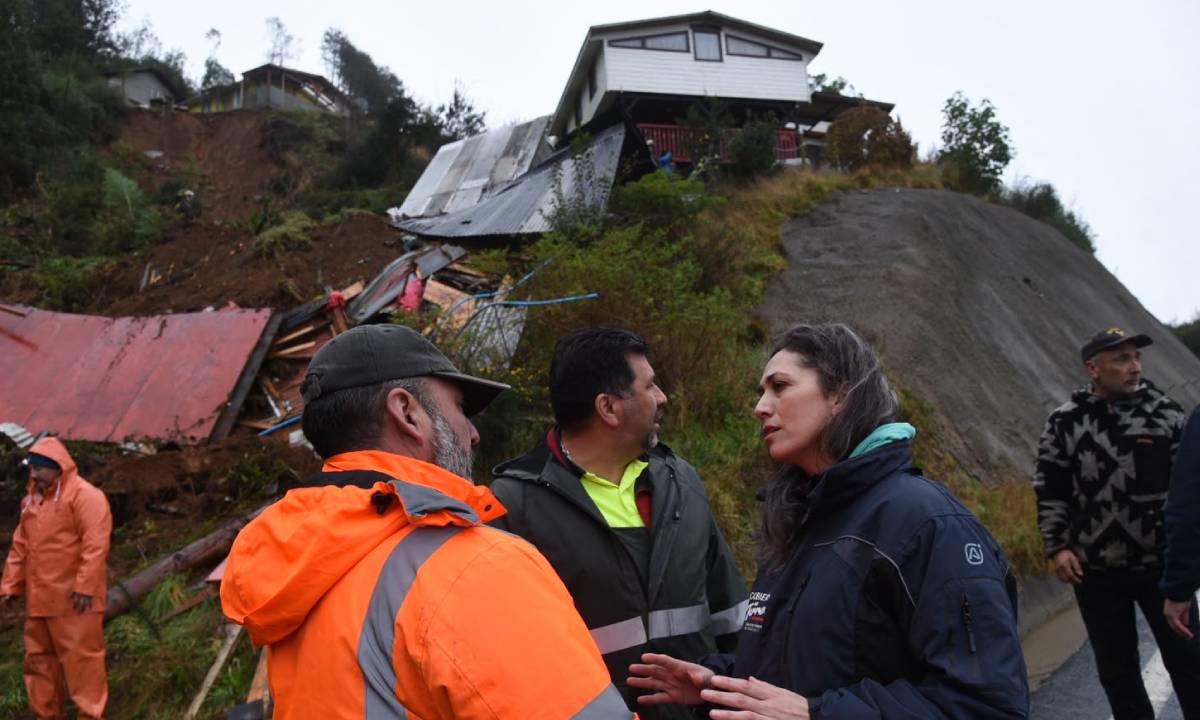 Gobierno entregará Bono de Recuperación a 131 familias afectadas por sistema frontal en Los Ríos