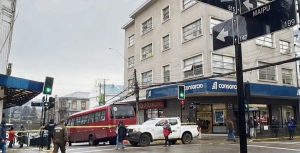 Peatón fallece tras accidente de tránsito en pleno centro de Valdivia